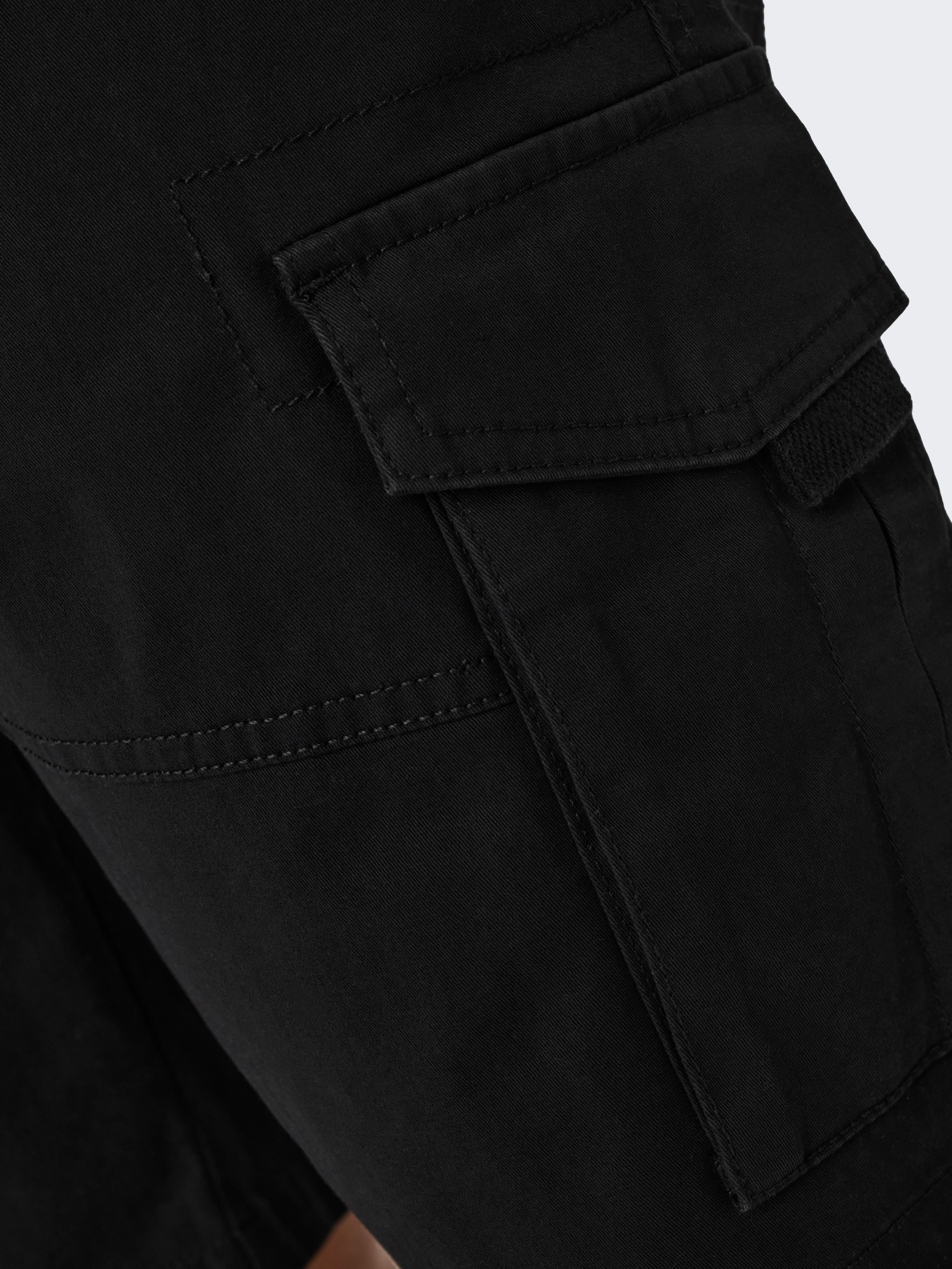◆即決価格◆V12 COMFO MOCK＆CONFO SHORTPANTS 上下 新品未使用 V12 COMFO MOCK＆CONFO SHORTPANTS サイズL