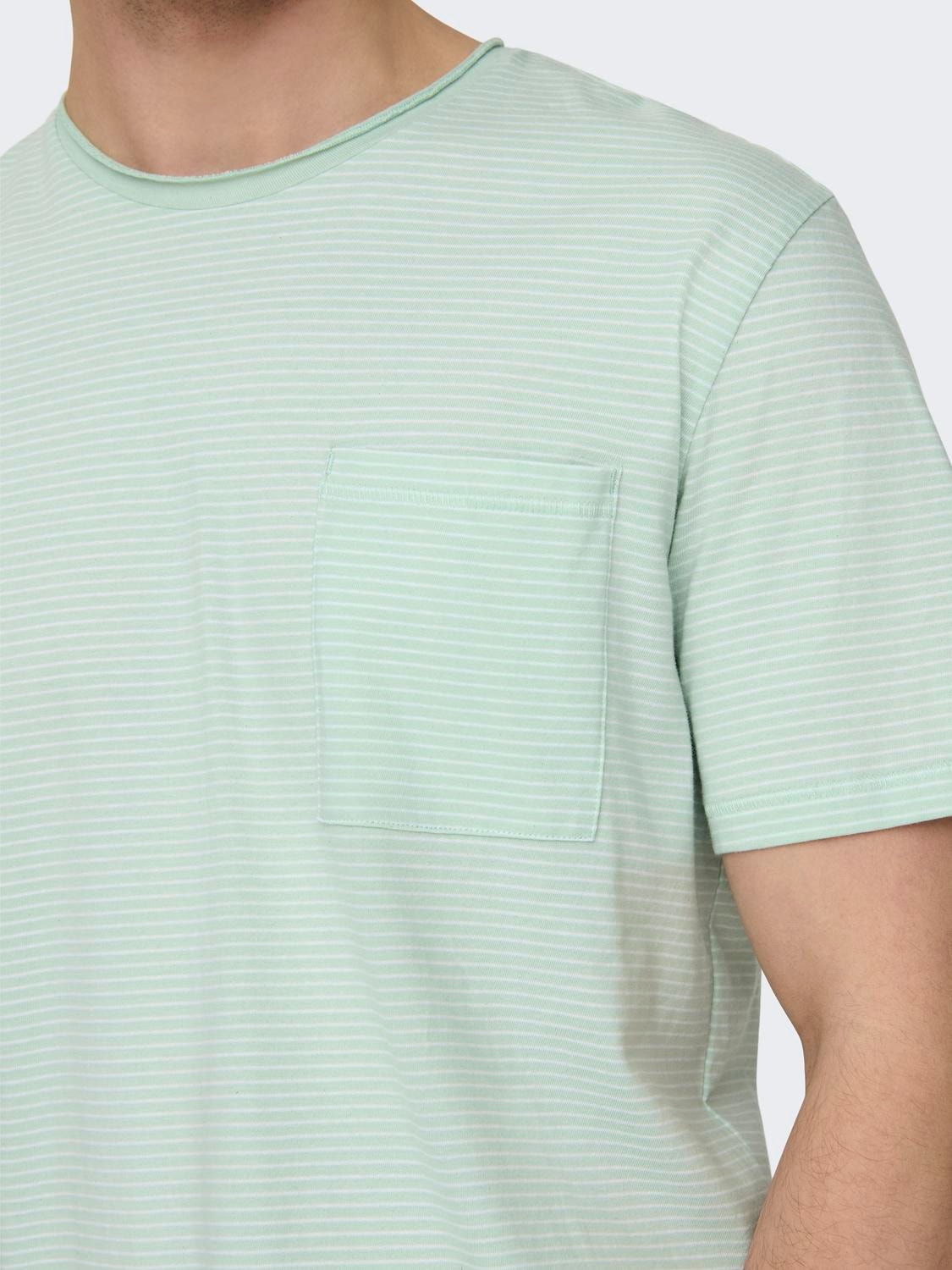 ONLY & SONS Striped o-neck t-shirt with chest pocket -Surf Spray - 22025680