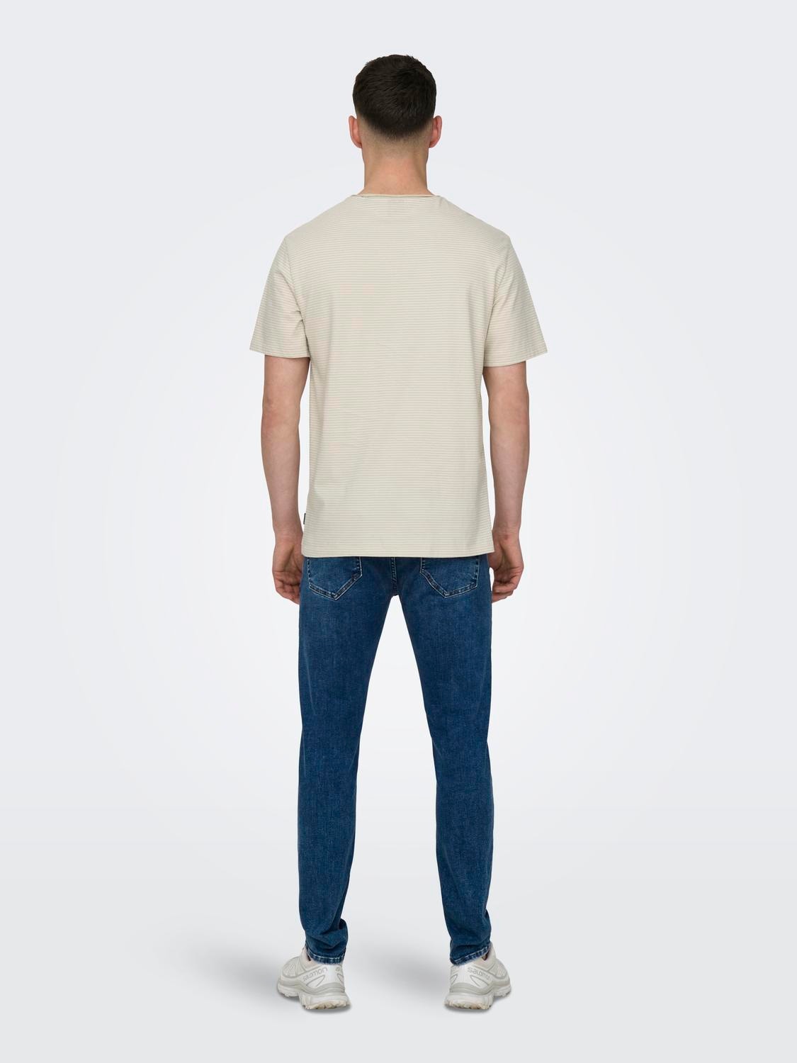 ONLY & SONS Regular Fit Round Neck T-Shirt -White - 22025680