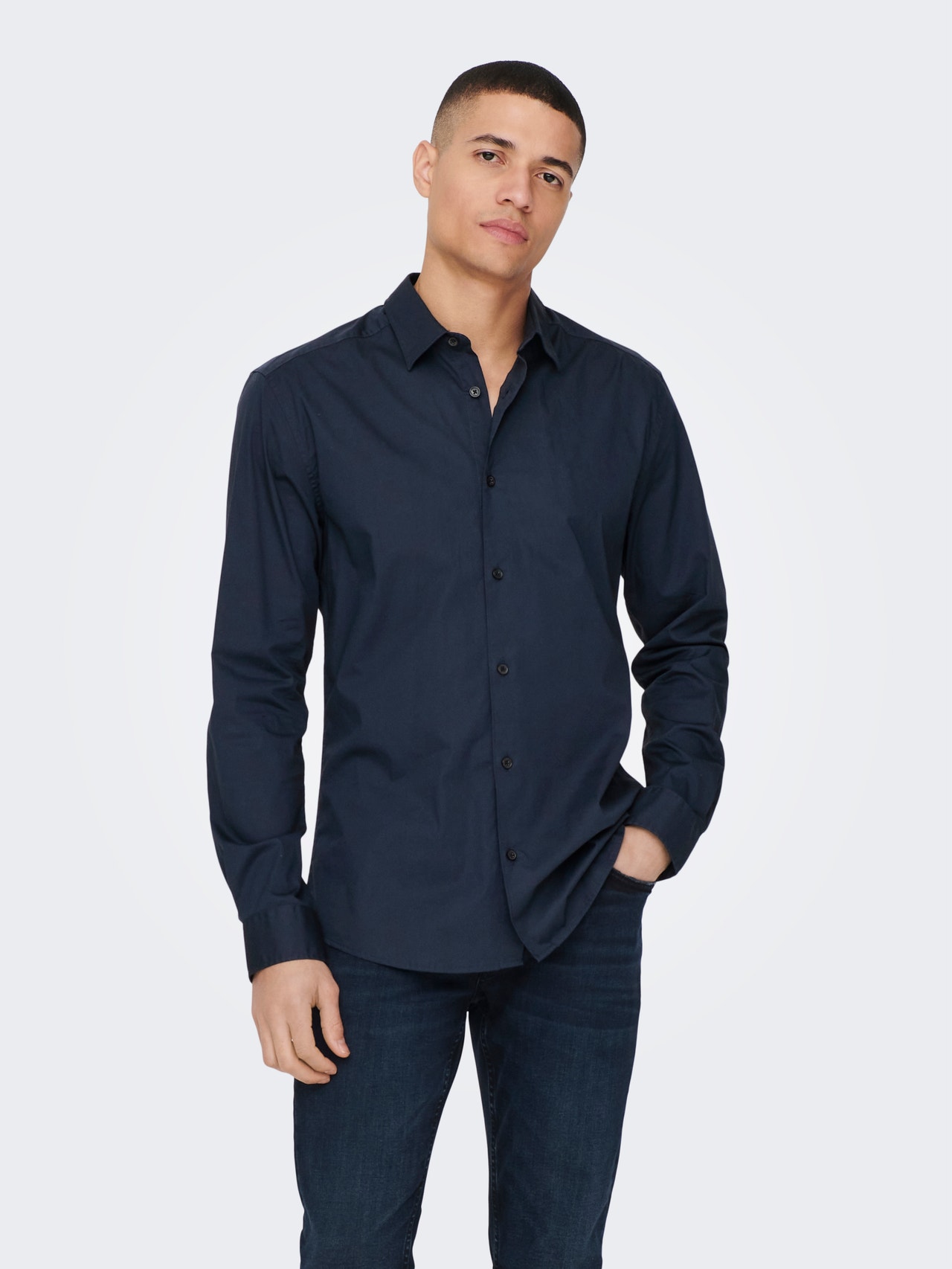 ONLY & SONS Ensfarvet Slim Fit skjorte -Dark Navy - 22026000