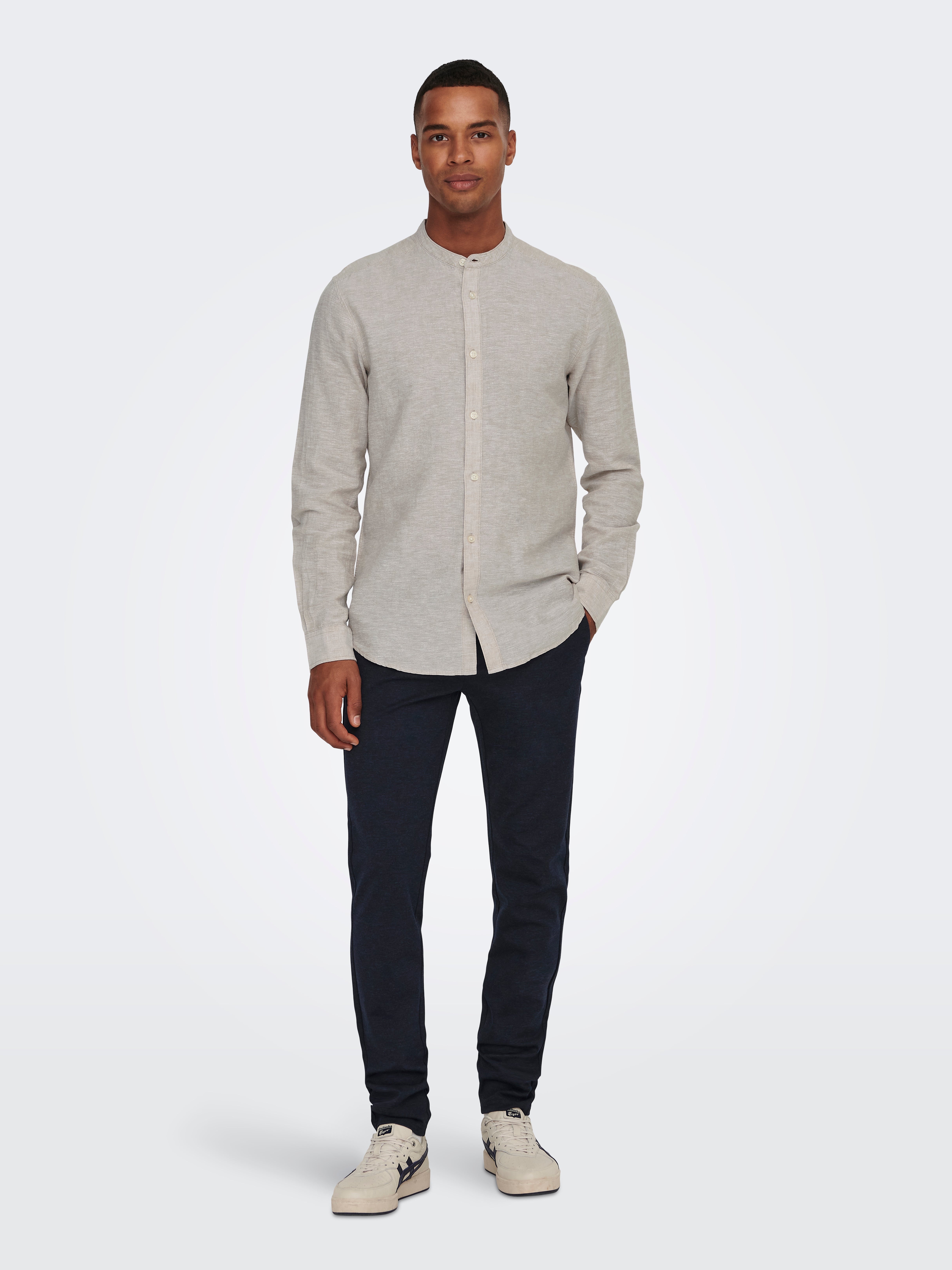 Verjüngter Slim Fit Mittlere Taille Hose | Dunkelblau | ONLY & SONS®