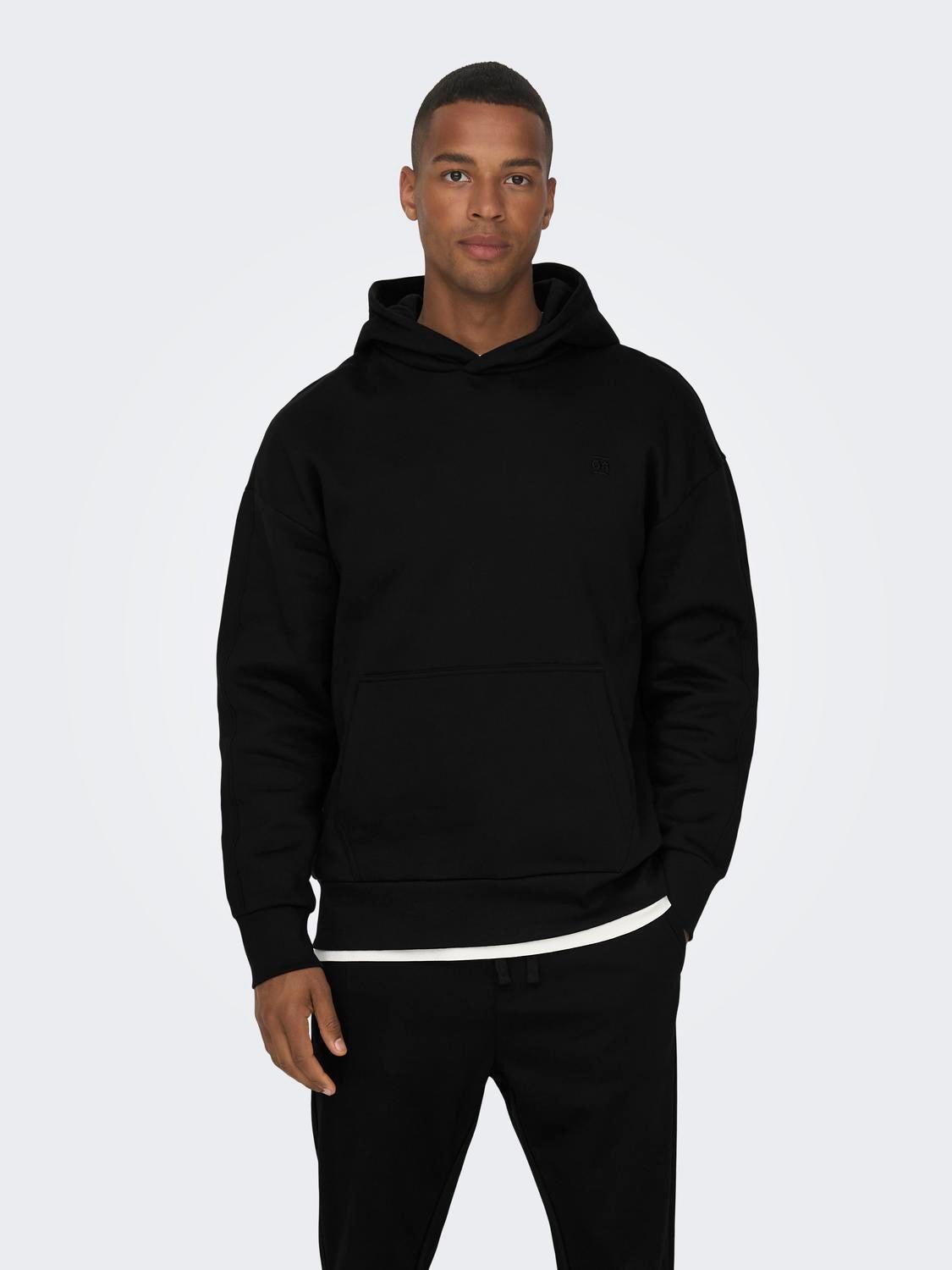 Sudadera Corte relaxed Capucha Negro ONLY SONS