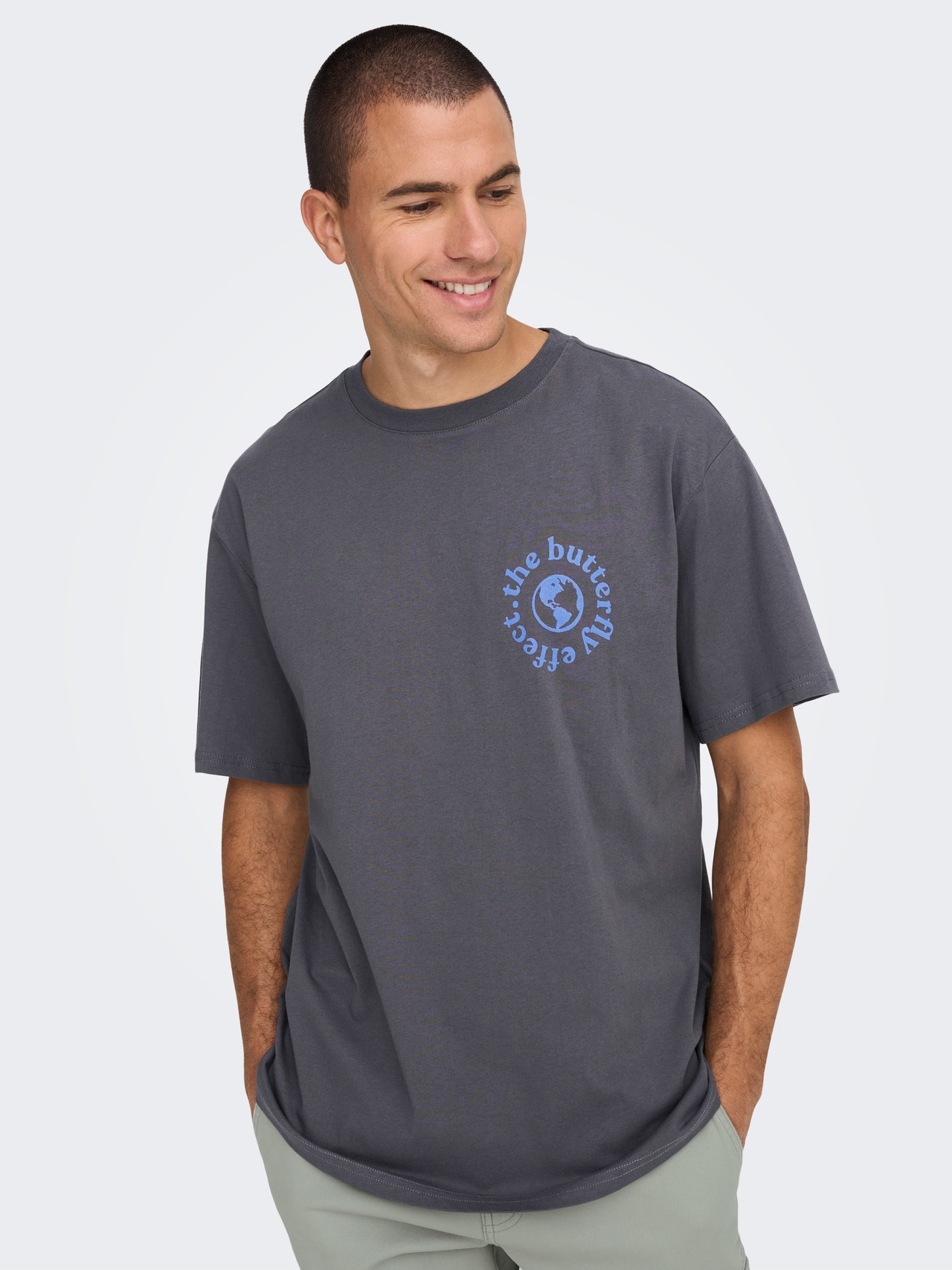 ONLY & SONS Locker geschnitten Rundhals T-Shirt -Grey Pinstripe - 22026954
