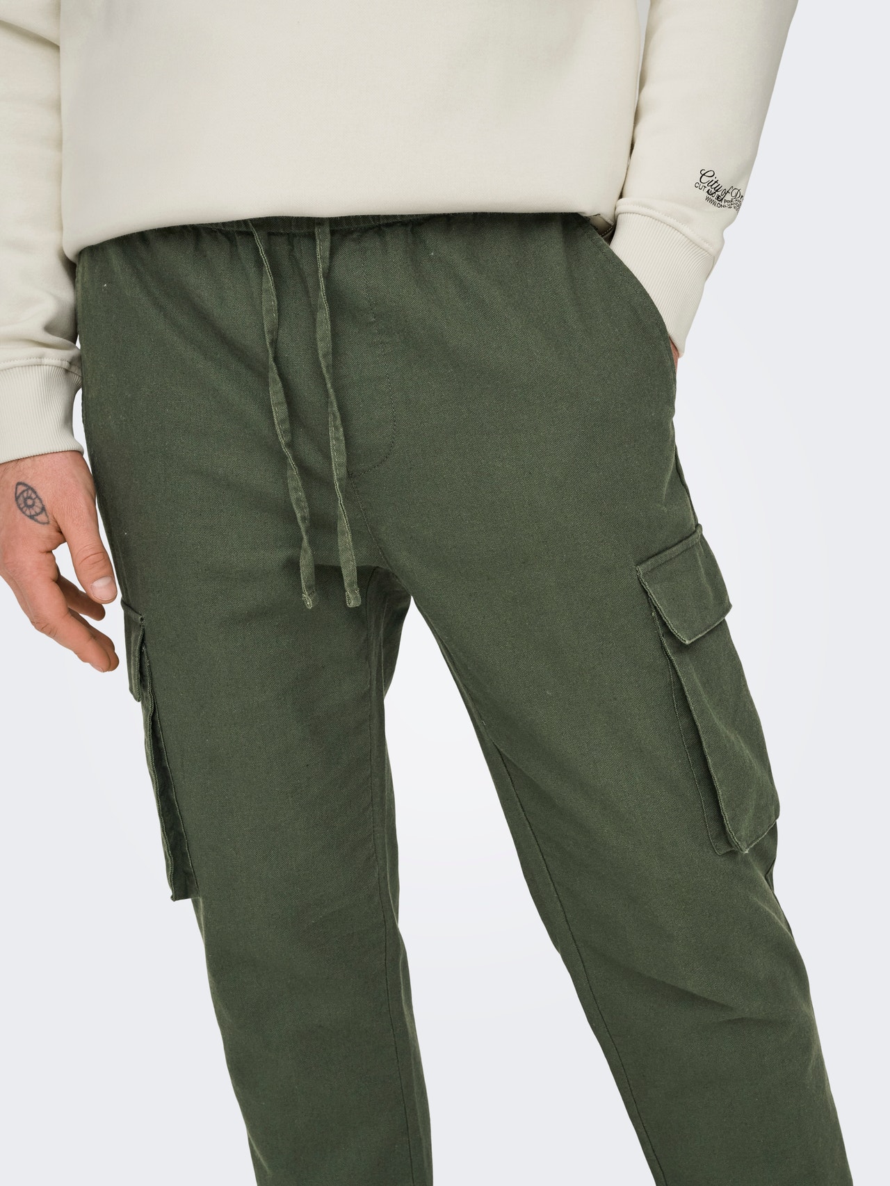 ONLY & SONS Tapered Fit Trousers -Olive Night - 22028268