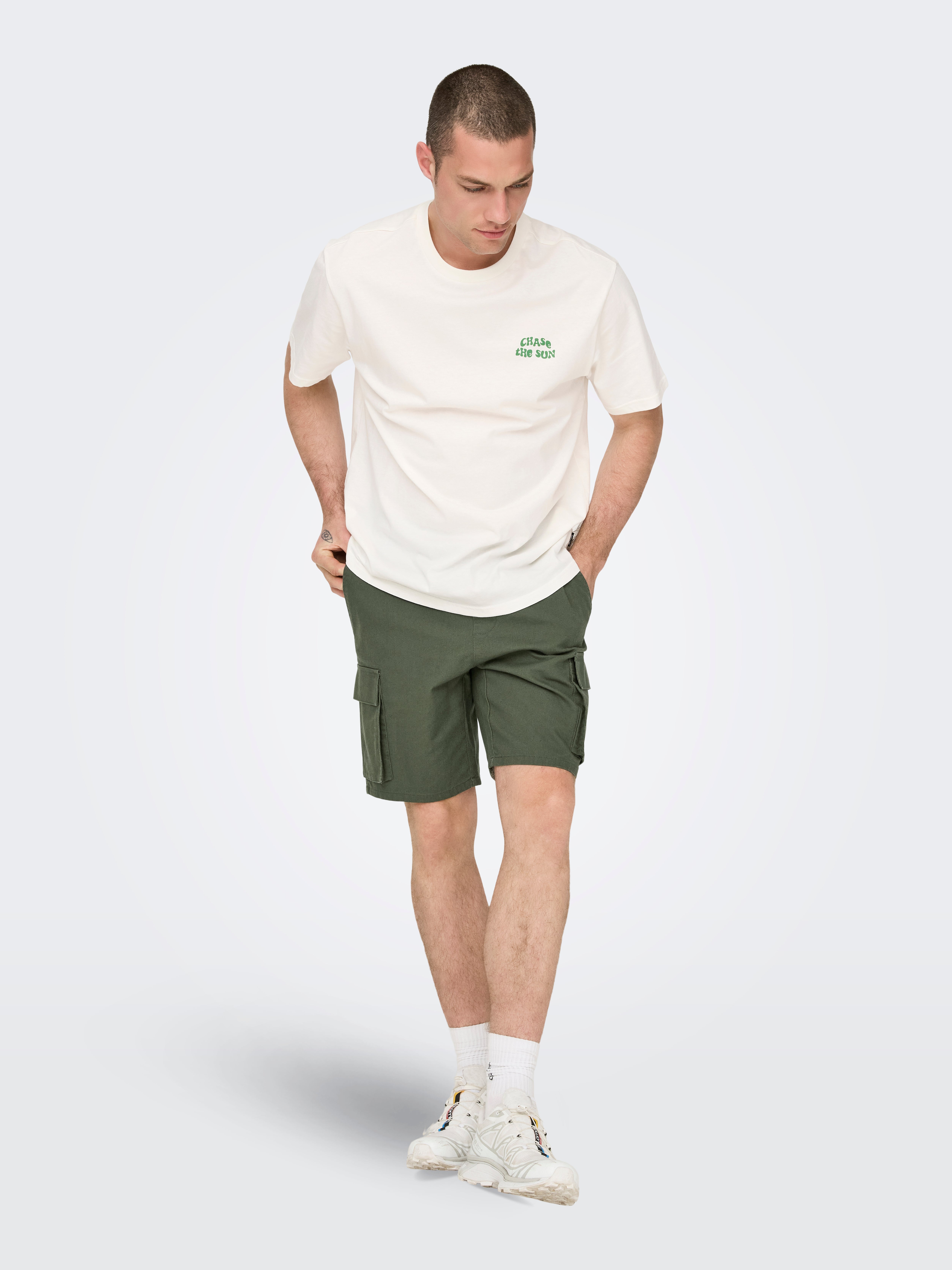 ONSSINUS Loose Fit Cargo Shorts | Dark Green | ONLY & SONS®