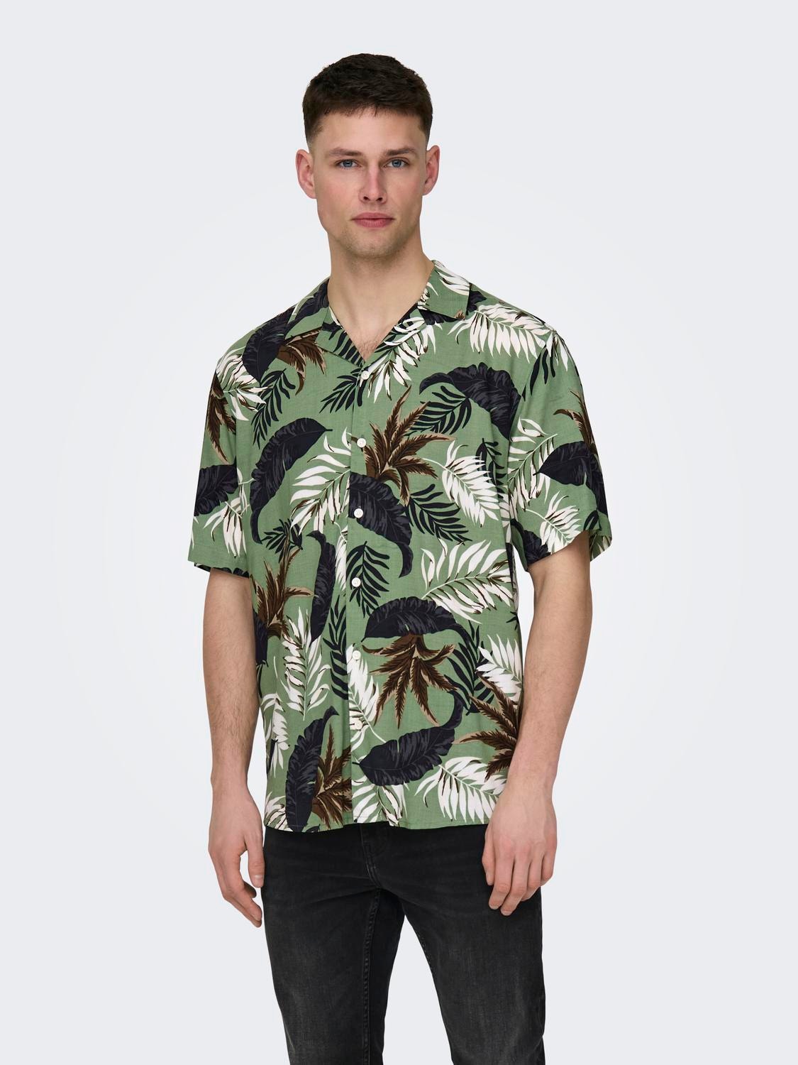 ONLY & SONS Regular Fit Resort collar Shirt -Hedge Green - 22028616