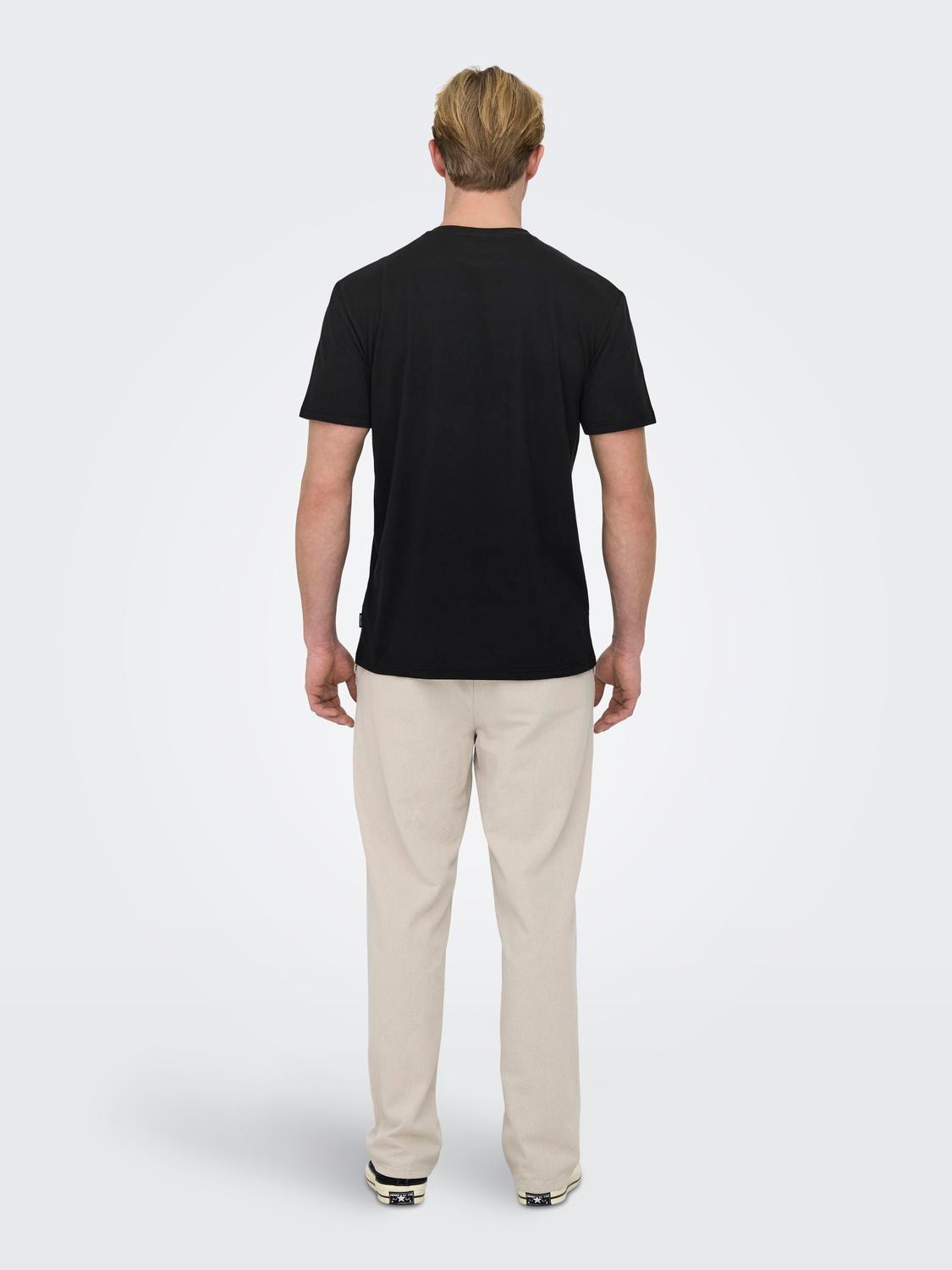 ONLY & SONS Normal geschnitten Rundhals T-Shirt -Black - 22028735