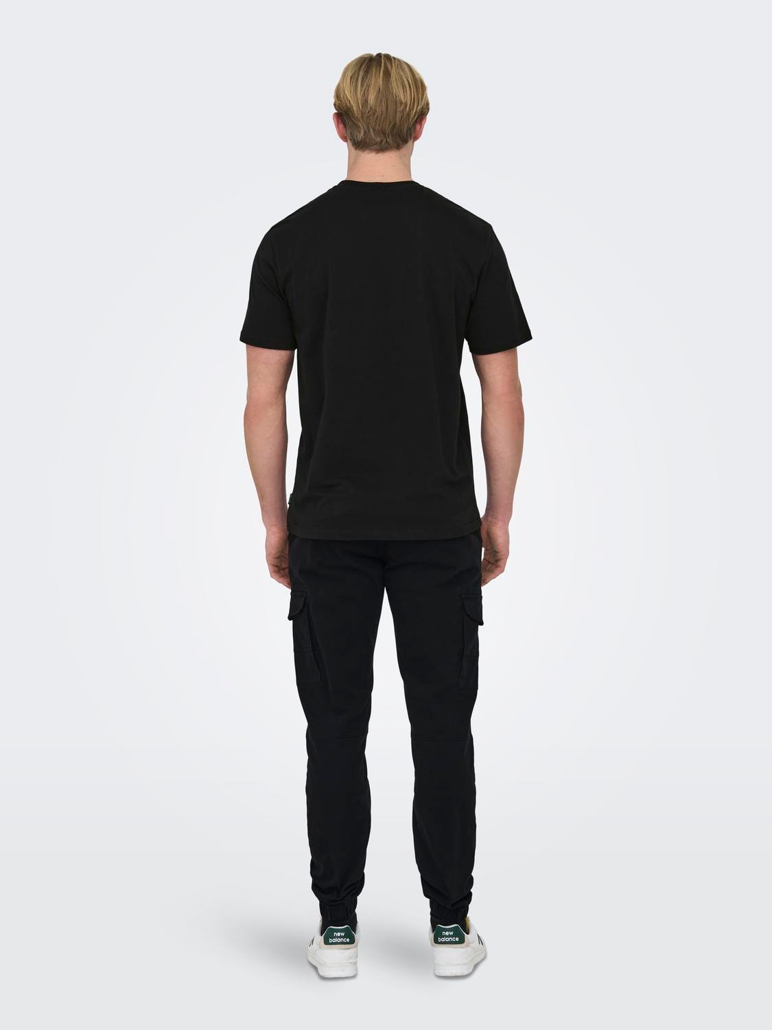 ONLY & SONS Normal geschnitten Rundhals T-Shirt -Black - 22028752