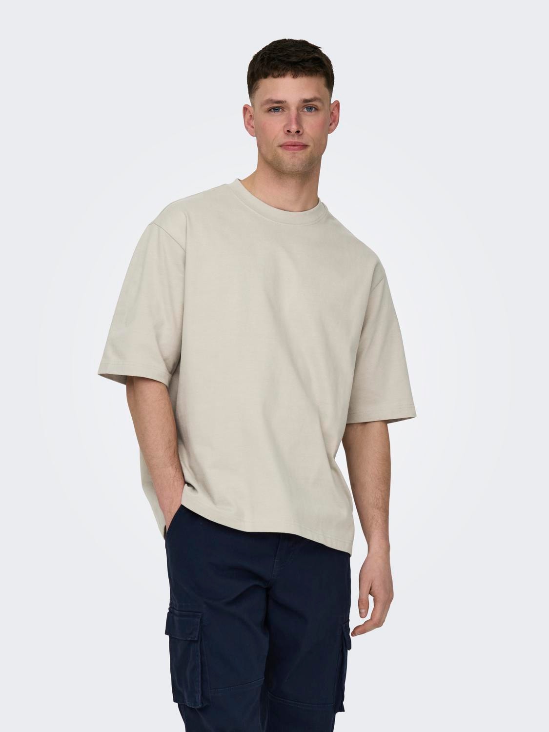 ONLY & SONS Relaxed Fit Round Neck T-Shirt -Silver Lining - 22028766