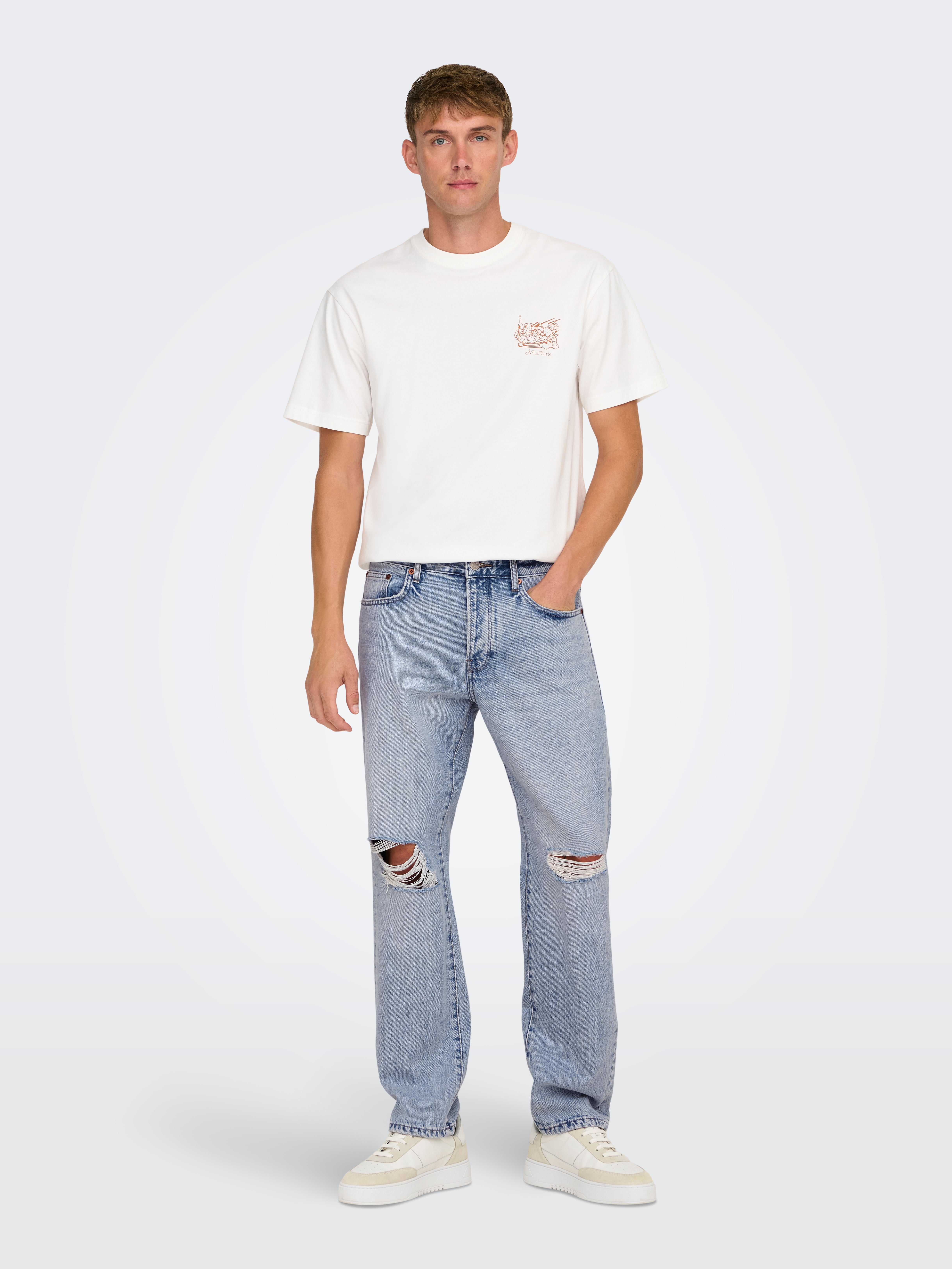 ONSEDGE Mid waist Straight Fit Jeans | Light Blue | ONLY & SONS® ONSEDGE Mid waist Straight Fit Jeans | Light Blue | ONLY & SONS®
