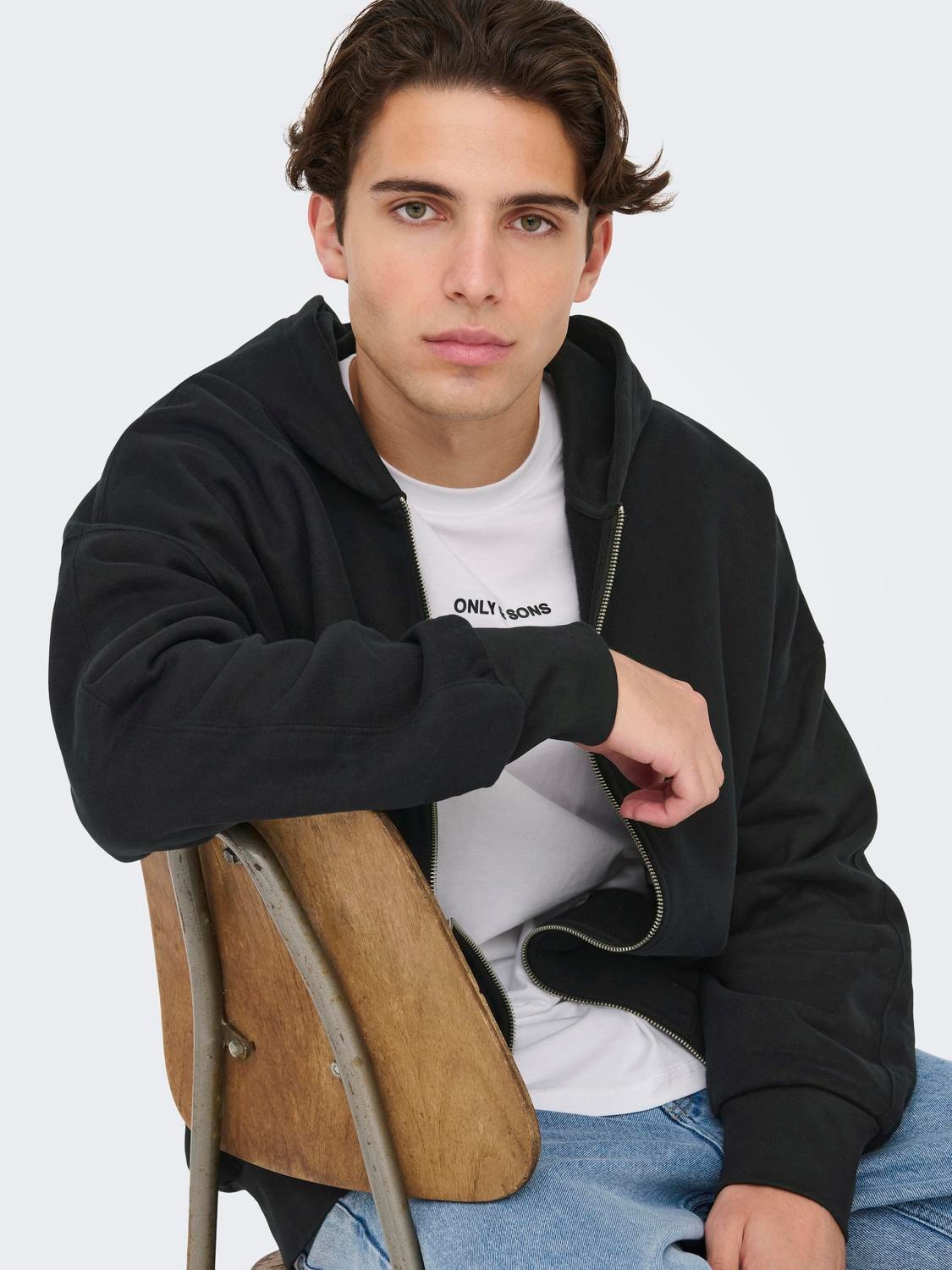 ONLY & SONS Relaxed Fit Hoodie Sweatshirt -Black - 22028837