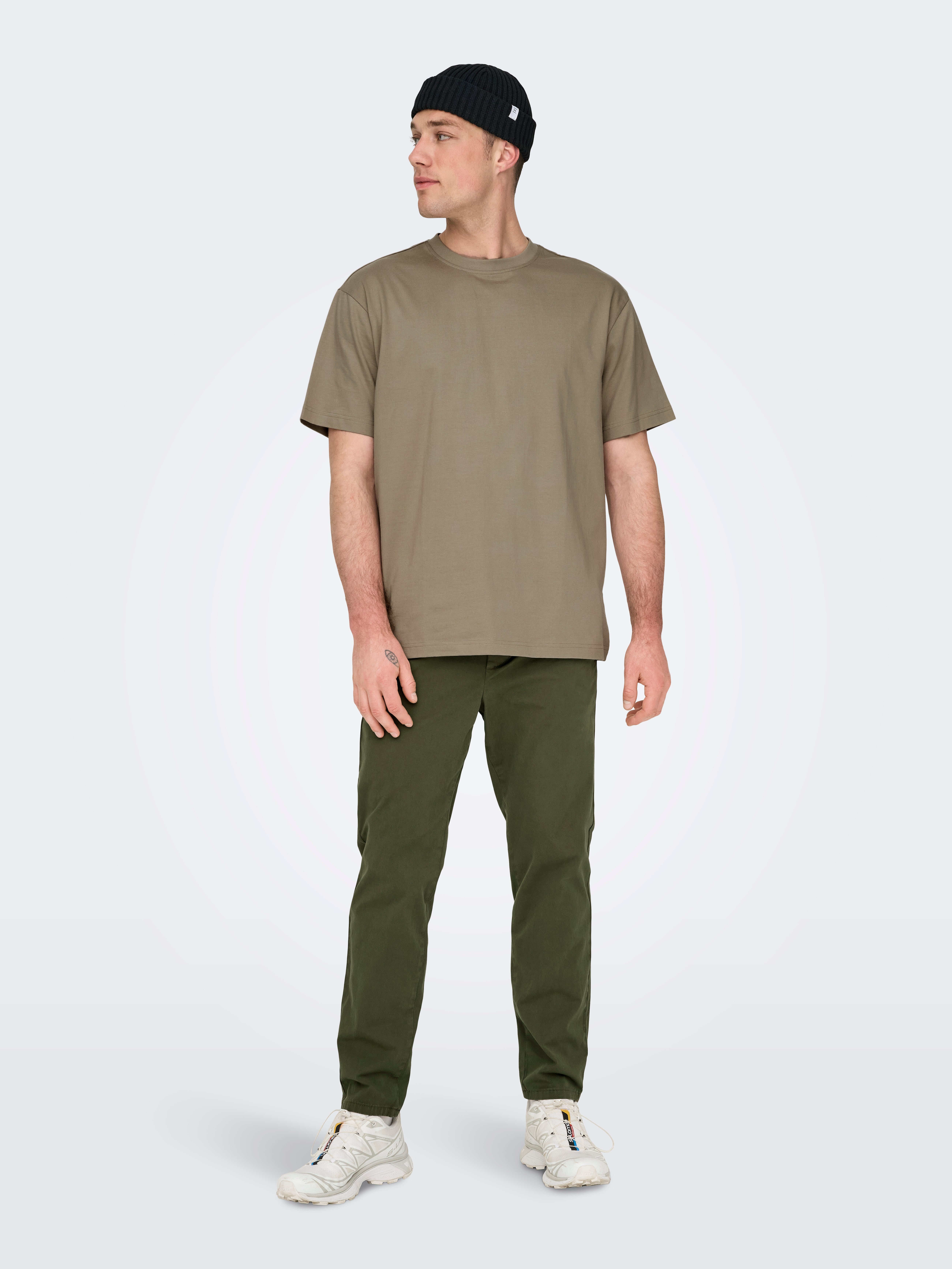 【新品・aLORS】Pantalon chino 【a】ダークエスプレッソカーキ 新品・aLORS】Pantalon chino 【a】ダークエスプレッソカーキ