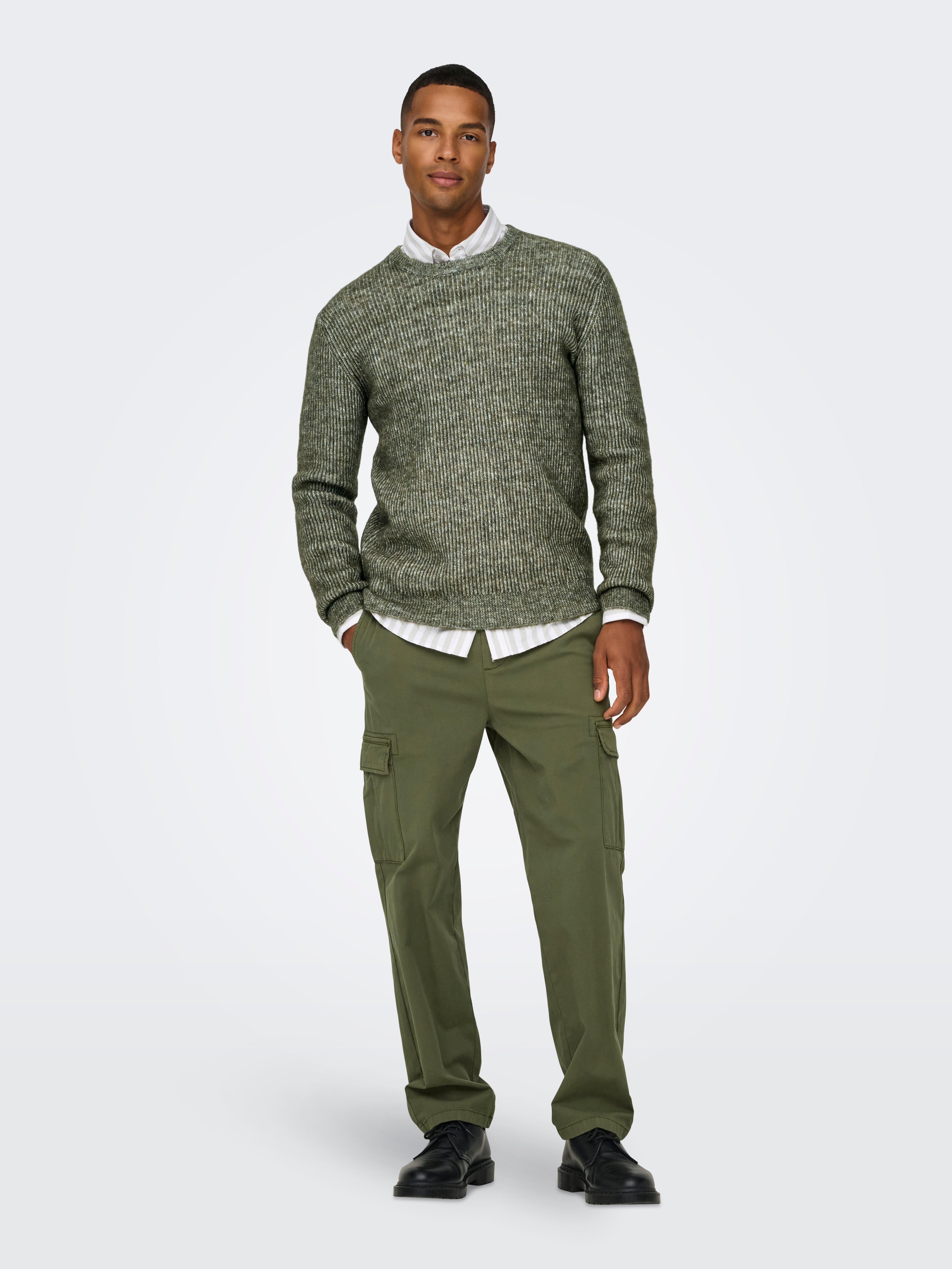 ONSSINUS Loose Fit Cargo trousers | Dark Green | ONLY & SONS®